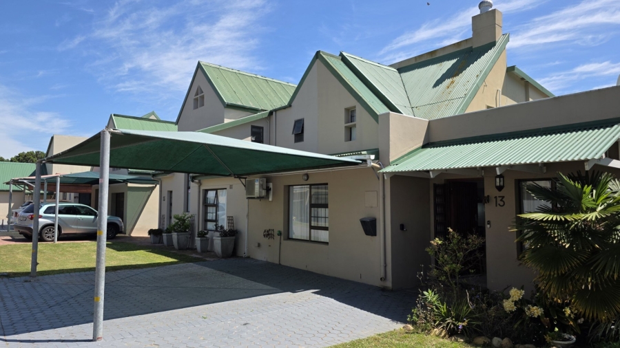 3 Bedroom Property for Sale in Twee Kuilen Western Cape